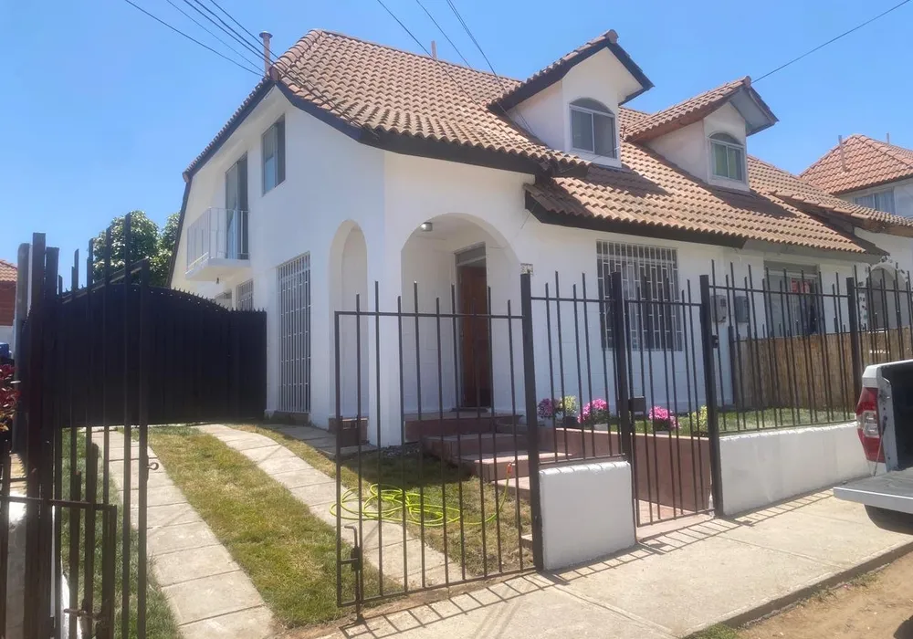 Hermosa casa recién remodelada
