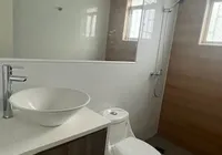 Hermosa casa recién remodelada — foto 8